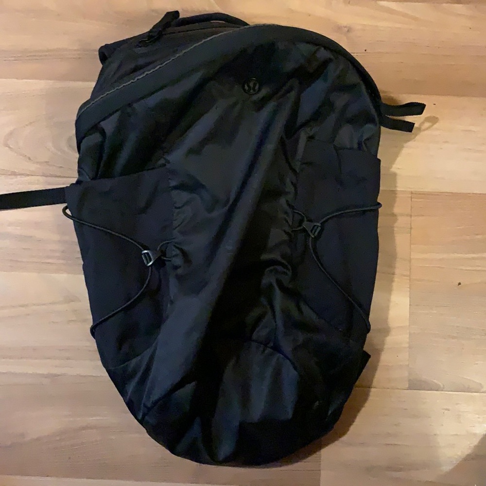 Lululemon Run All Day Pack